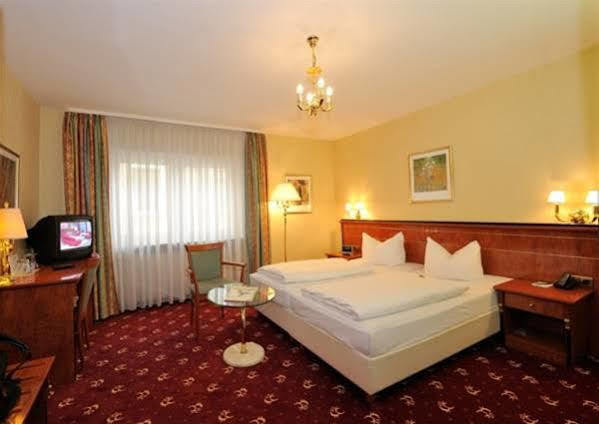 Rhein Neckar Hotel MHG Eksteriør bilde