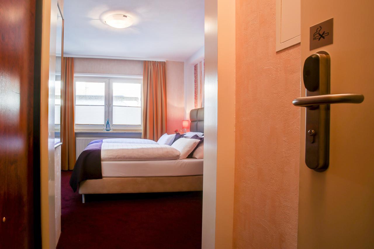Rhein Neckar Hotel MHG Eksteriør bilde