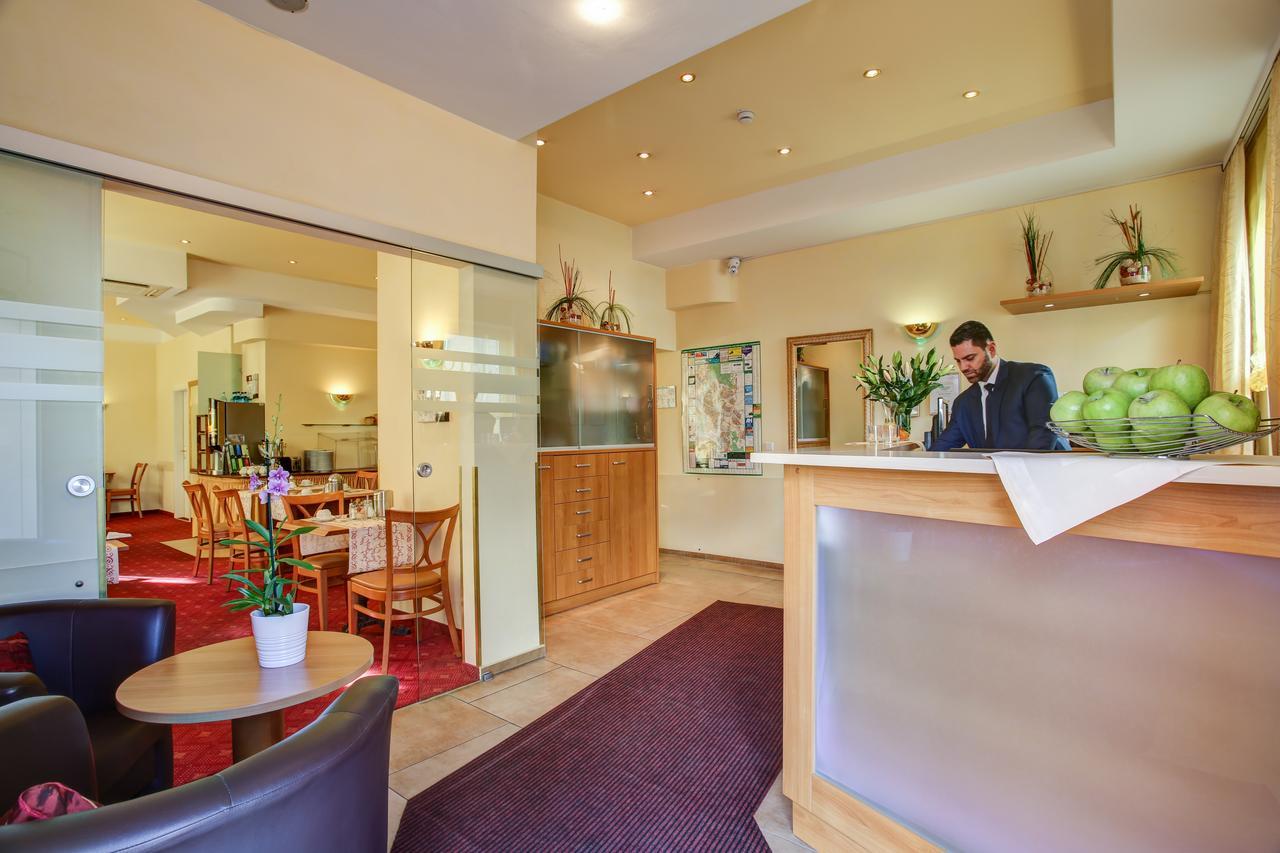 Rhein Neckar Hotel MHG Eksteriør bilde