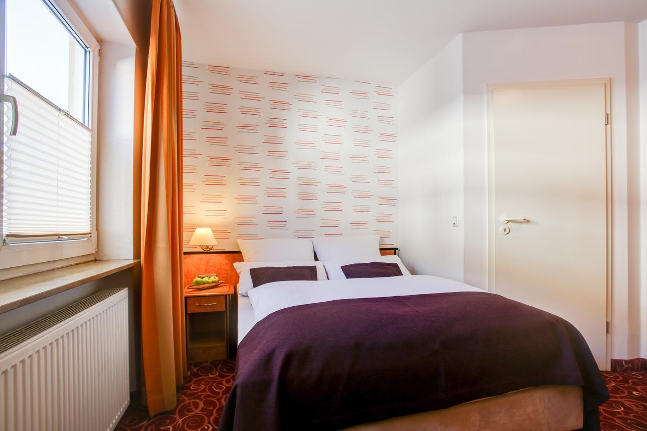 Rhein Neckar Hotel MHG Eksteriør bilde